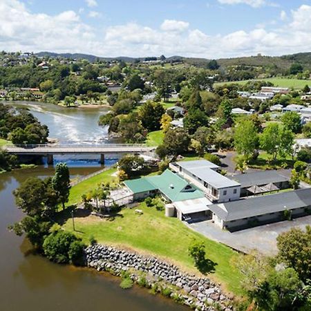 Riverside Lodge Пейхия Экстерьер фото